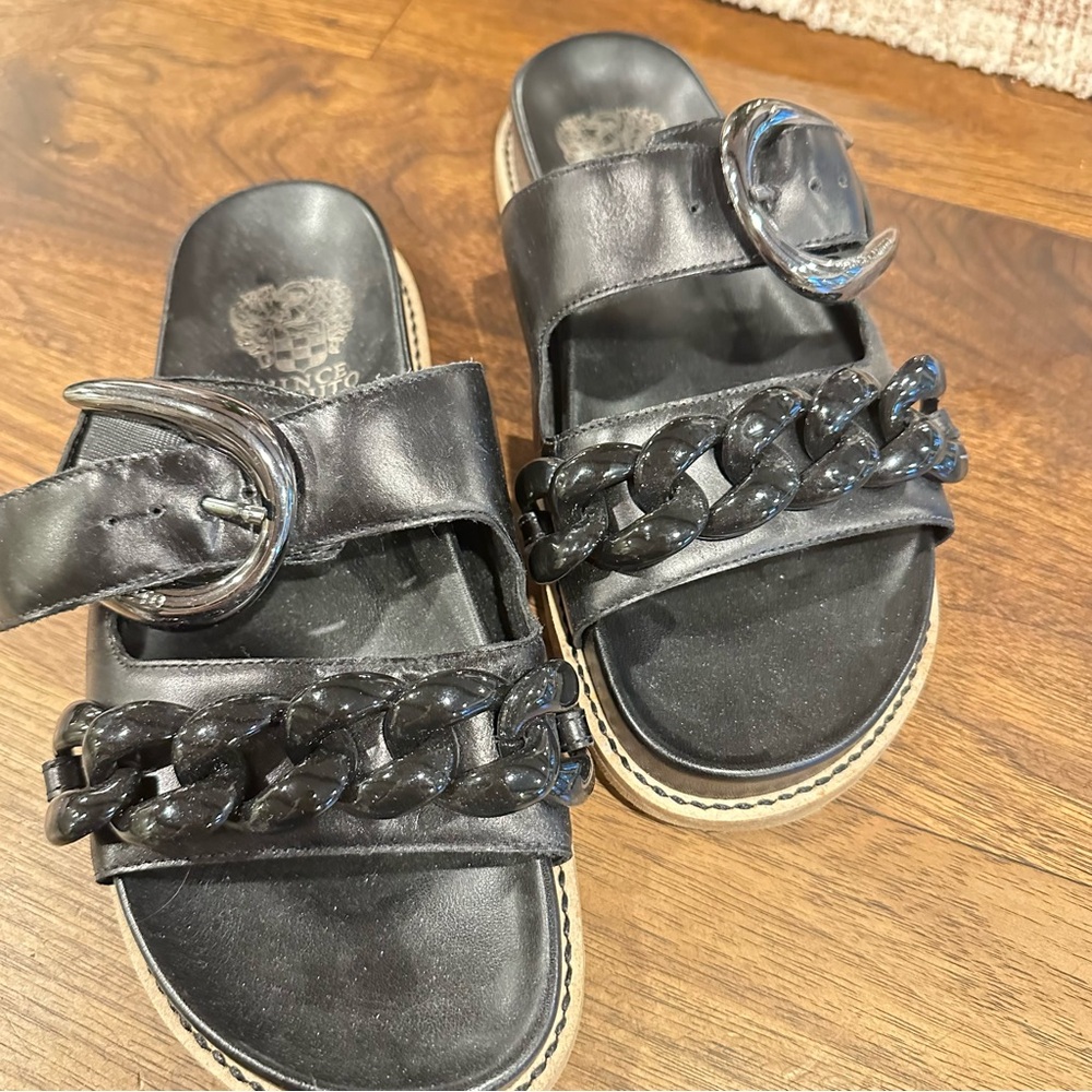 Vince Camuto Black Leather Chain Slide Sandals – Women’s 8.5 (EU 38.5)